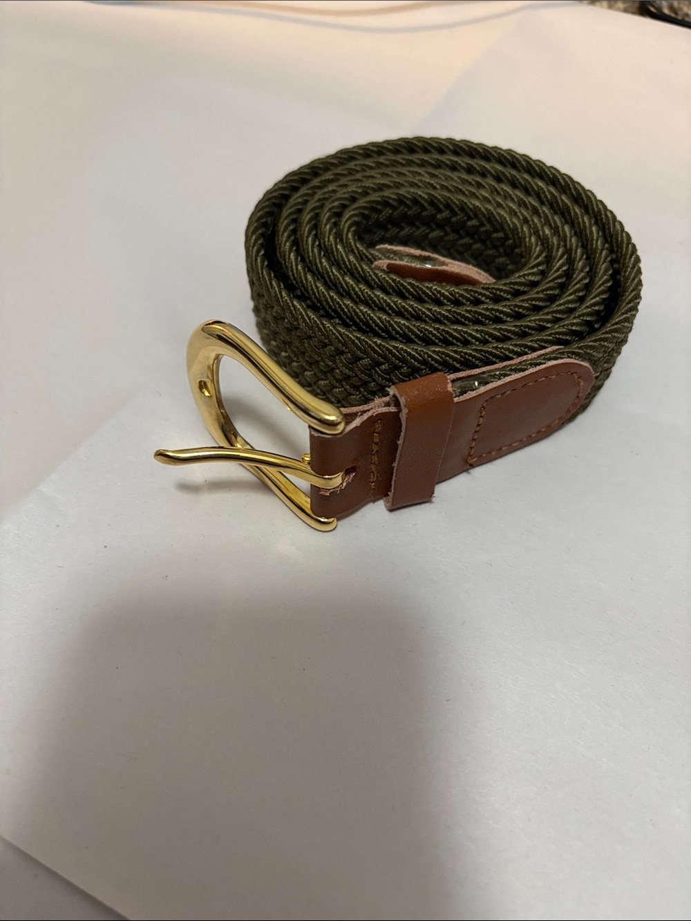 Women’s dark green elastic braided stretch belt